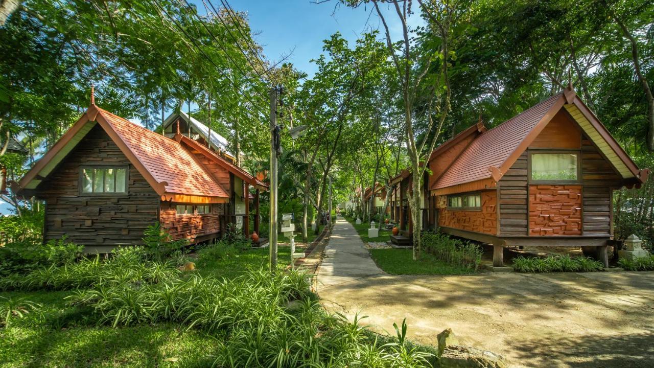 Baan Thong Ching Resort Кханом Екстер'єр фото