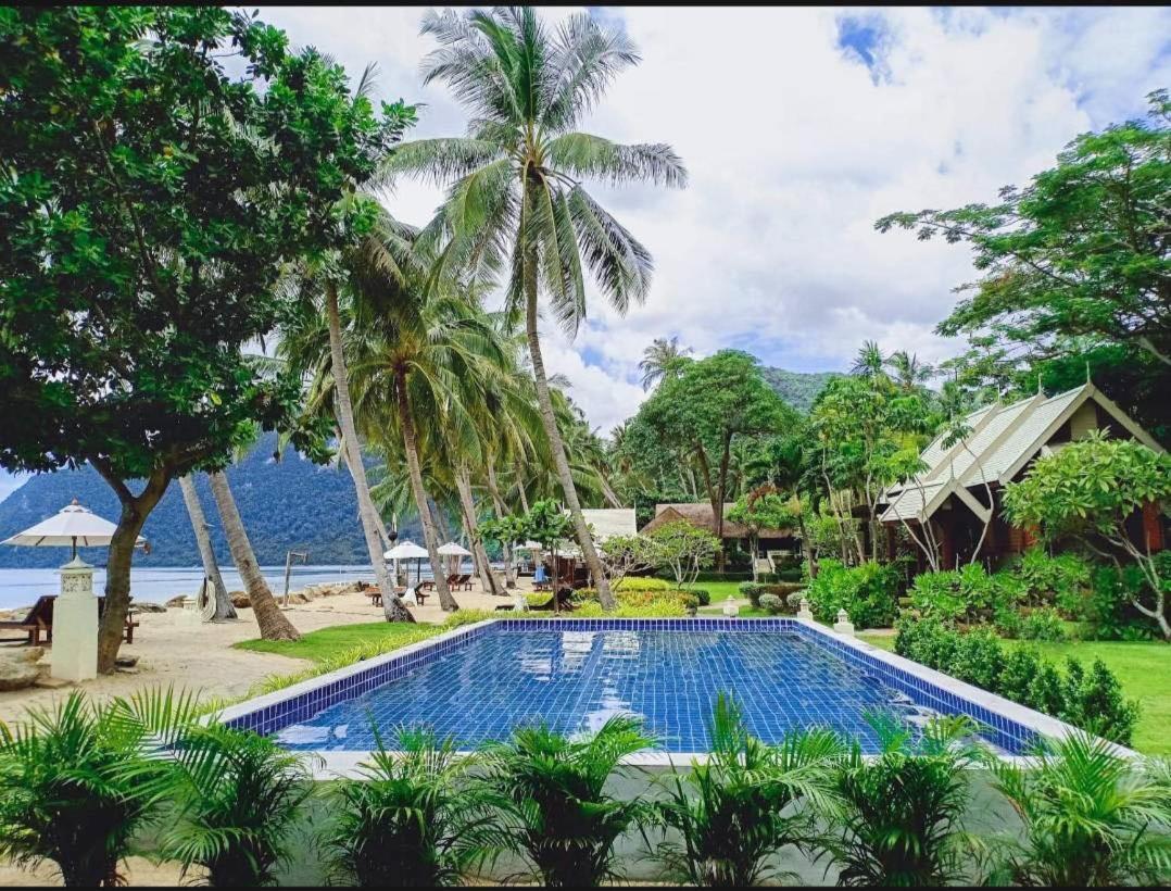 Baan Thong Ching Resort Кханом Екстер'єр фото