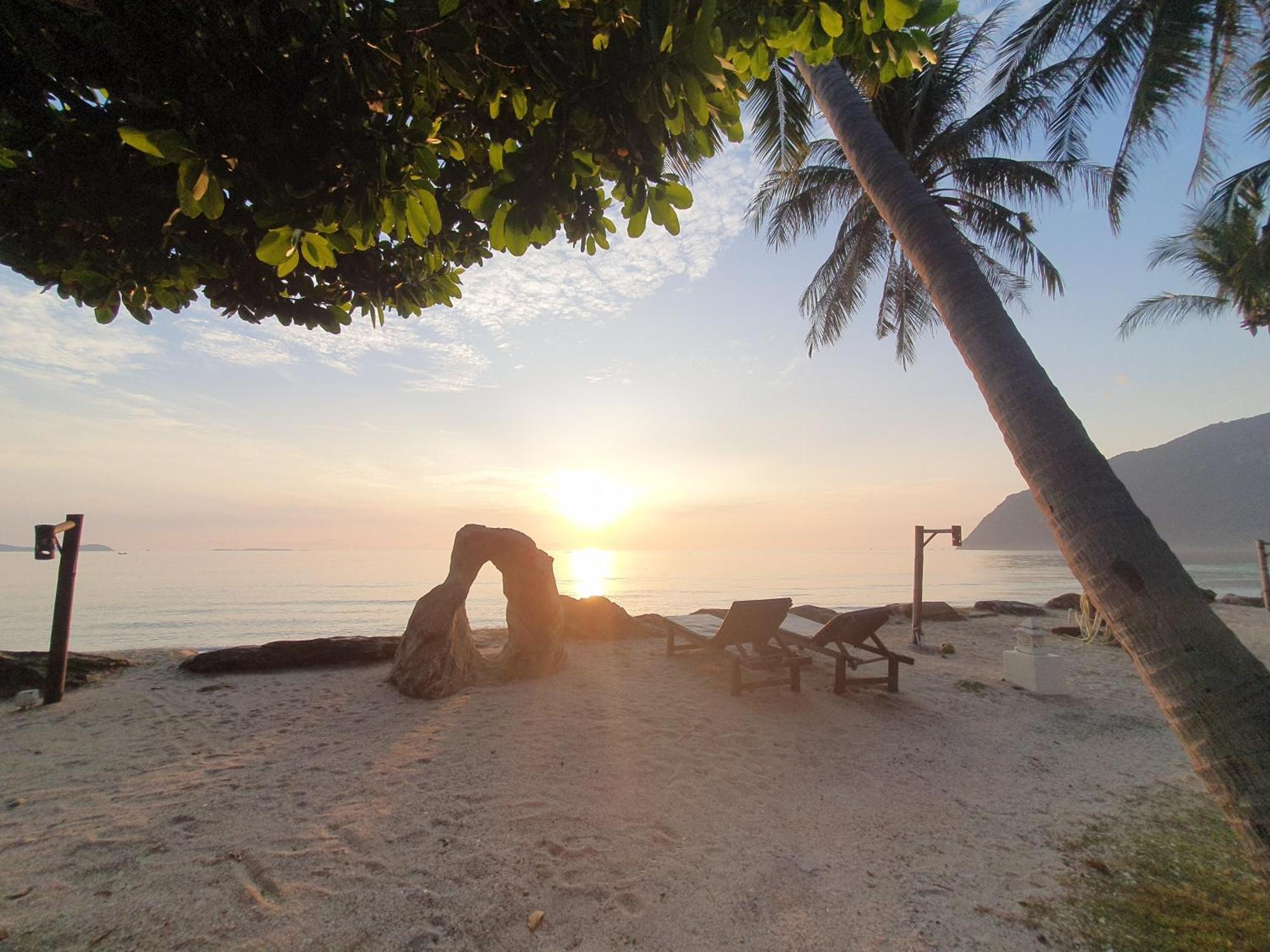 Baan Thong Ching Resort Кханом Екстер'єр фото